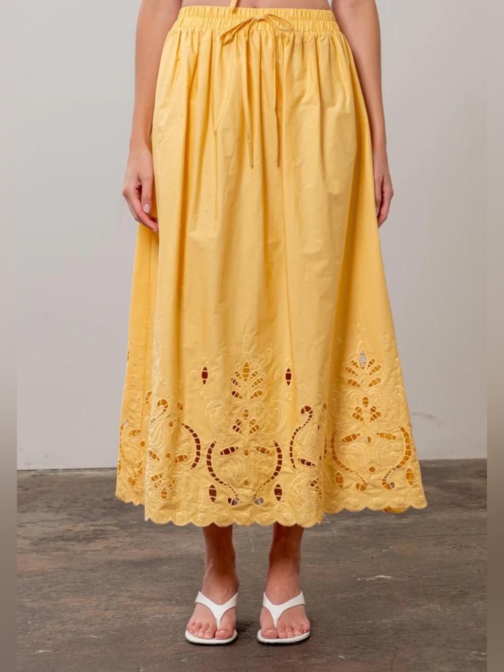 MOON RIVER  Eyelet Scalloped Hem Midi Skirt - Picture 2 of 5